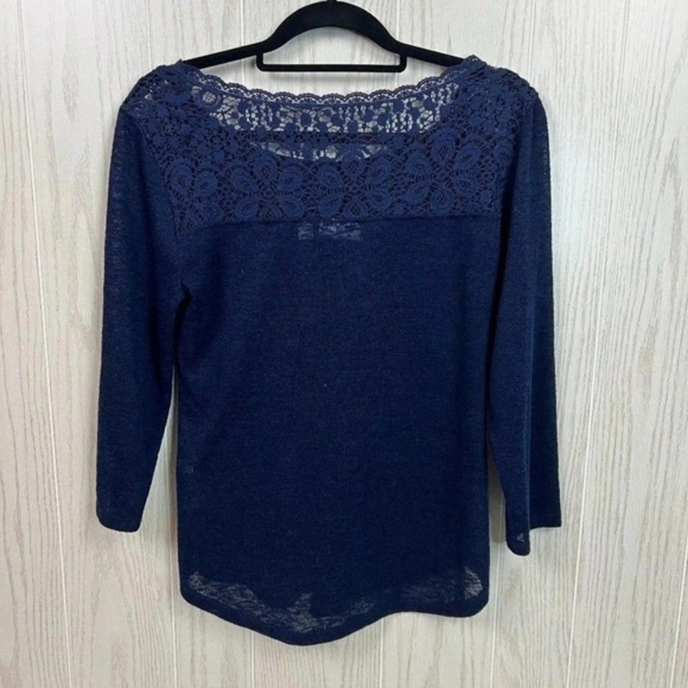 New York & Company Women's Navy Lace Shoulder Top 3/4 Sleeve Knit Blouse Size‎ M